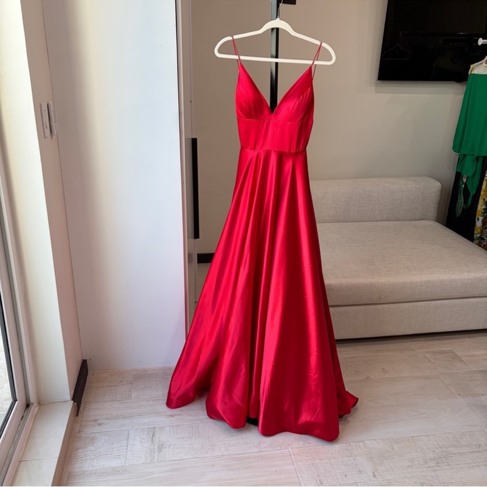Sherri Hill Red Plunge V-Neck Ball Gown - Picture 6 of 14